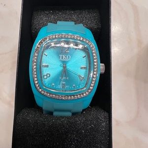 NWT TKO Women’s Teal Watch CUTE!